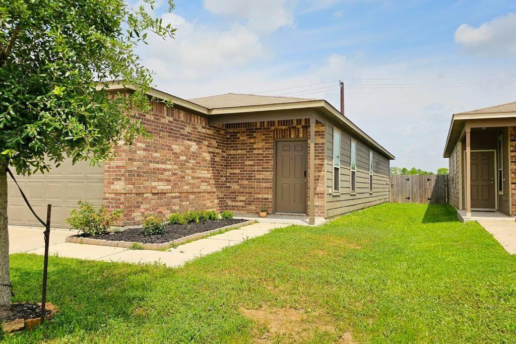 Cozy 4Br Home S Houston Pearland Skyview Silver By Ion Rentals Exterior photo